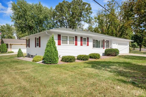 808 Cherry St, Owatonna, MN, 55060-1951 | Card Image