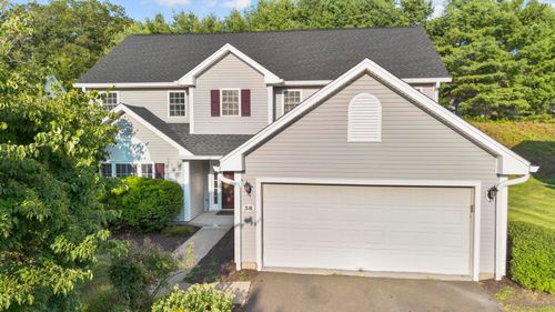 38-45 Pocono Ln, Danbury, CT, 06810-4135 | Card Image