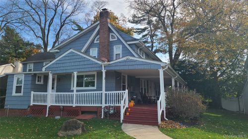 2 Addison Ln, Greenvale, NY, 11548-1120 | Card Image