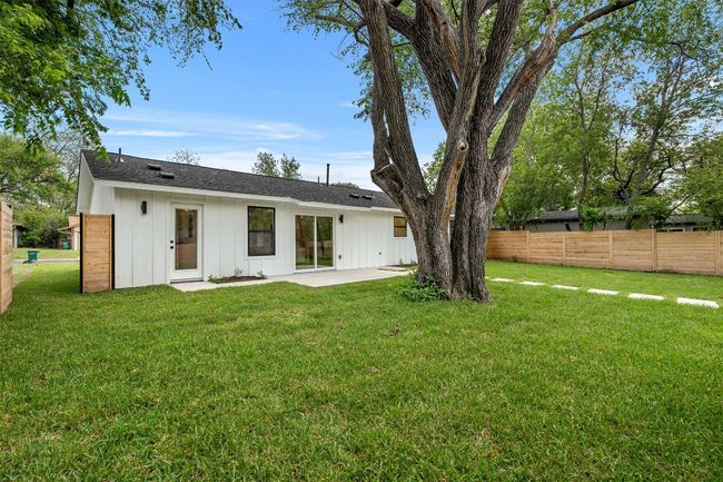 8108 Briarwood Ln, House other with 3 bedrooms, 2 bathrooms and 2 parking in Austin TX | Image 38