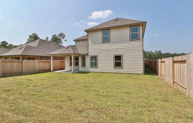 rear of home | Image 19