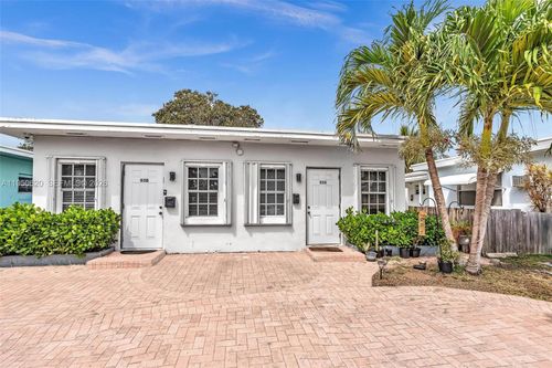 2-930 N 16th Ave, Hollywood, FL, 33020-3735 | Card Image