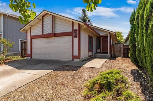 2288 Stanislaus Ct, Santa Rosa, CA, 95401-7809 | Card Image