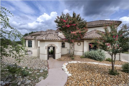 229 Greystone Cir, Boerne, TX, 78006-4219 | Card Image