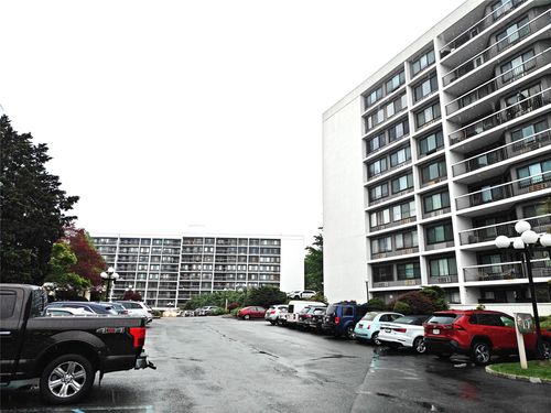 apt-514-300 High Point Dr, Hartsdale, NY, 10530-1136 | Card Image