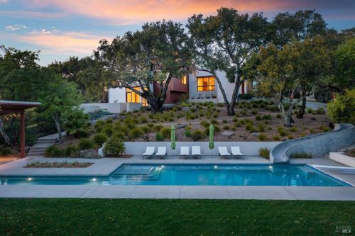 17355 Norrbom Rd, Sonoma, CA, 95476-4784 | Card Image