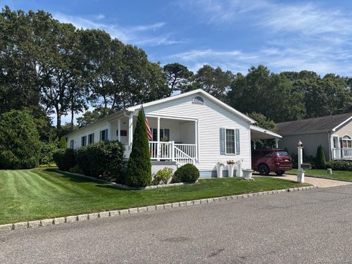 unit-508-1661 Old Country Rd, Riverhead, NY, 11901-4451 | Card Image