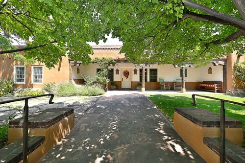 311 Bishops Lodge Road, Santa Fe, NM, 87501 | Card Image