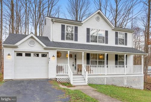 9 Parkwood Ct, Stafford, VA, 22554-7846 | Card Image