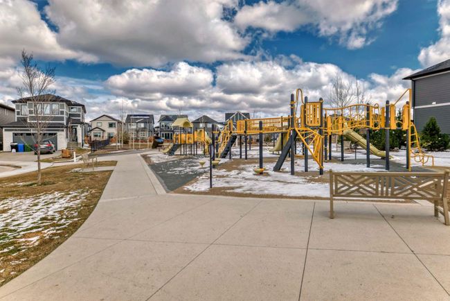 86 Legacy Glen Green Se, Home with 5 bedrooms, 3 bathrooms and 2 parking in Calgary AB | Image 47