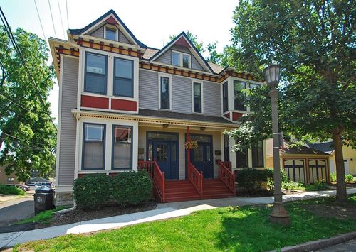 214 Mackubin St, Saint Paul, MN, 55102-1745 | Card Image