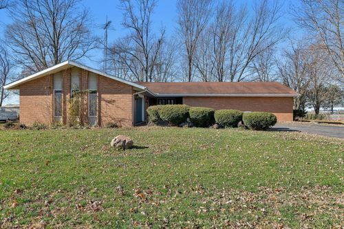 421 Betty St, Verona, IL, 60479-8128 | Card Image