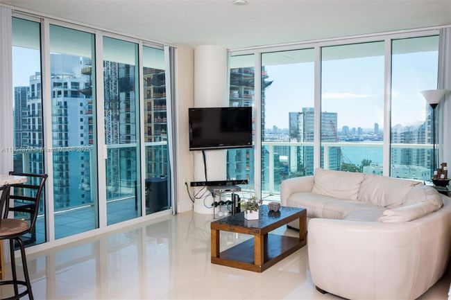 APT-3106 - 1250 S Miami Ave, Condo with 3 bedrooms, 2 bathrooms and null parking in Miami FL | Image 10