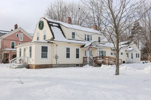 206 Dearborn Rd, Pembroke, NH, 03275 | Card Image