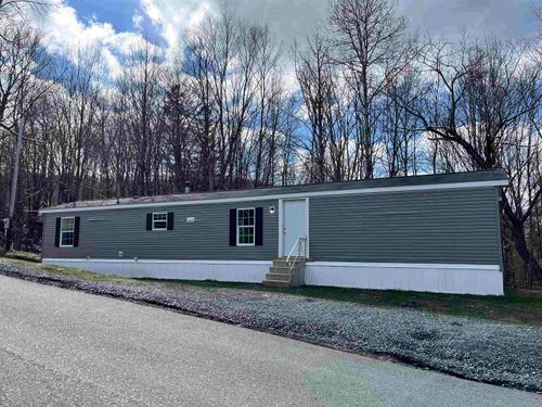 67 Brook St, Barre, VT, 05641-2819 | Card Image