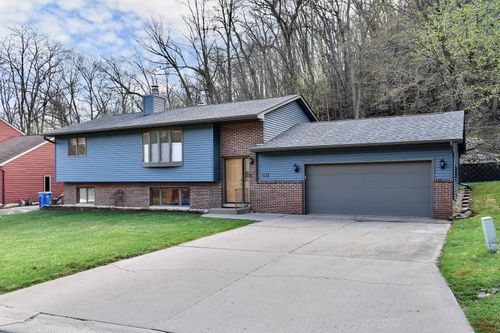 373 Knopp Valley Drive, Winona, MN, 55987 | Card Image