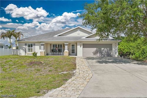 917 Albert Ave, Lehigh Acres, FL, 33971-6481 | Card Image