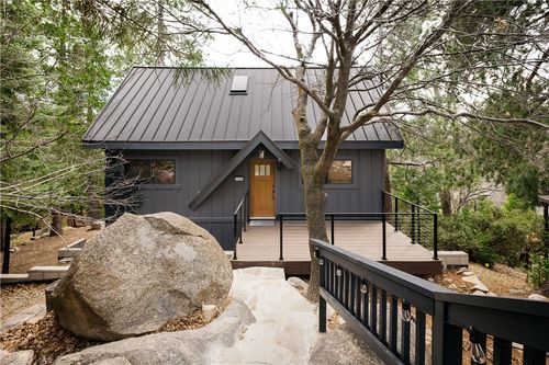 27522 Cedarwood Dr, Lake Arrowhead, CA, 92352 | Card Image