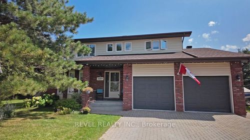 1089 Greeningdon Dr, Timmins, ON, P4R1G3 | Card Image