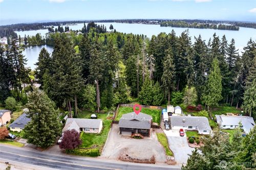 4815 W Tapps Dr E, Lake Tapps, WA, 98391-8930 | Card Image