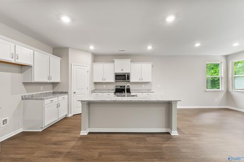 34 Aurora Cir, Fayetteville, TN, 37334-2436 | Card Image