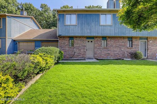 10 Seagull Ln, Howell, NJ, 07731-2035 | Card Image