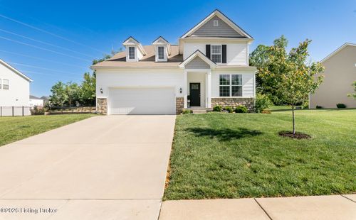 3923 Creek Meadow Dr, La Grange, KY, 40031-7007 | Card Image