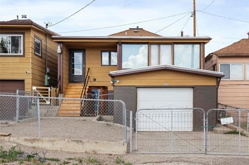 422 Virginia St, Butte, MT, 59701-8822 | Card Image