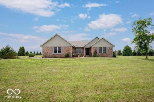 5307 W Division Road, Tipton, IN, 46072 | Card Image