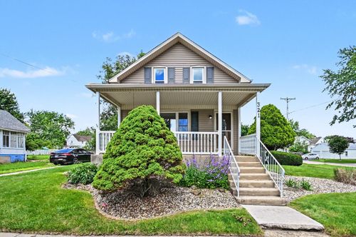 321 E Main St, Peotone, IL, 60468-9237 | Card Image