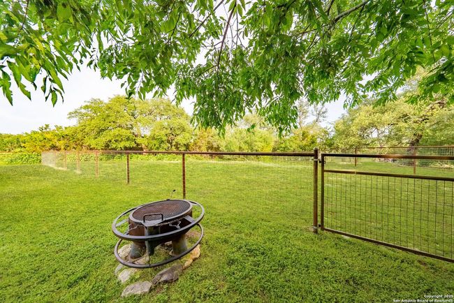 109 Twin Terrace Way, House other with 4 bedrooms, 4 bathrooms and null parking in Spring Branch TX | Image 52