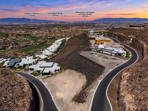 571 Cityview Ridge Dr, Henderson, NV, 89012 | Card Image