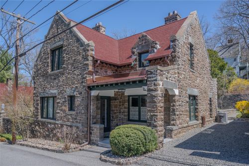 57 Clubhouse Rd, Tuxedo Park, NY, 10987-4028 | Card Image