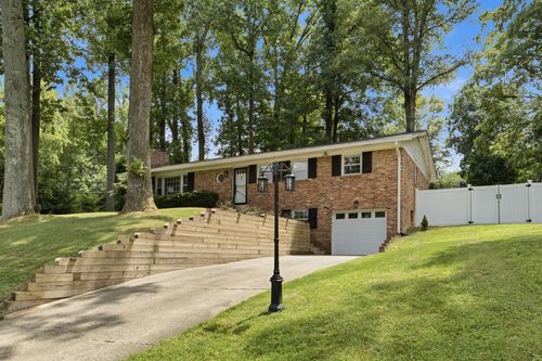 9201 Bayard Pl, Fairfax, VA, 22032-2103 | Card Image