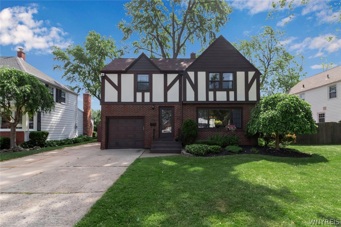 196 Huxley Drive, Sold in Amherst Zoocasa