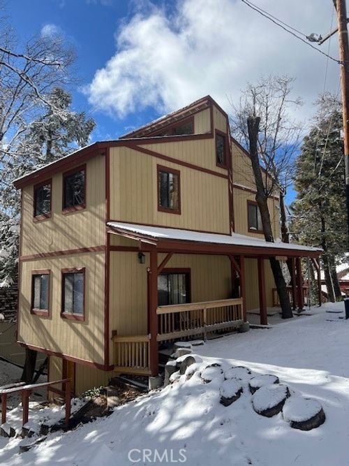 33478 Angeles Dr, Green Valley Lake, CA, 92341 | Card Image