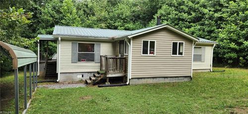 3636 Fall Creek Church Rd, Jonesville, NC, 28642-9165 | Card Image