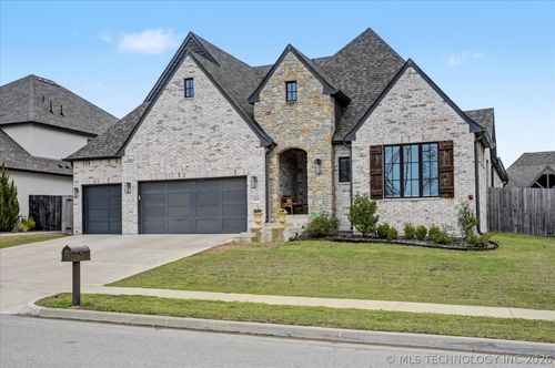 12419 S 102nd East Ave, Bixby, OK, 74008-3053 | Card Image