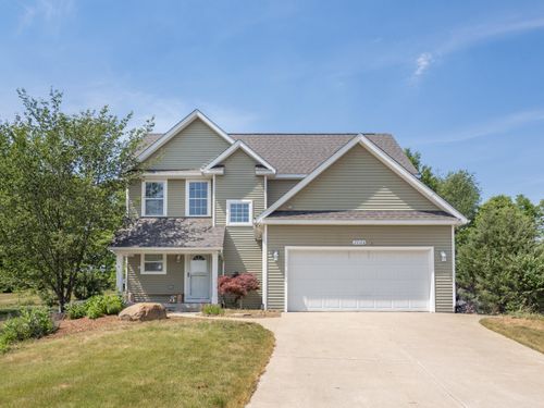 27120 Birmingham Ct, Paw Paw, MI, 49079-8540 | Card Image
