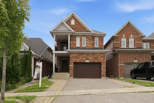 1849 Silverstone Cres, Oshawa, ON, L1K0T2 | Card Image