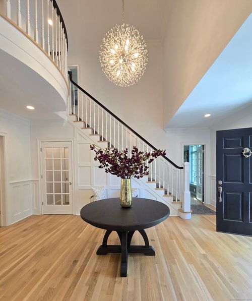 20 Crawford Rd, Westport, CT, 06880-1822 | Card Image