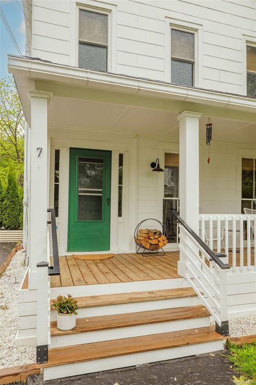 7 Feroe Ave, Tivoli, NY, 12583-5707 | Card Image