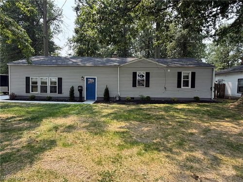 1798 E East 337 Street, Eastlake, OH, 44095 | Card Image
