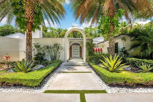 6460 Sw 133rd Dr, Pinecrest, FL, 33156-7043 | Card Image