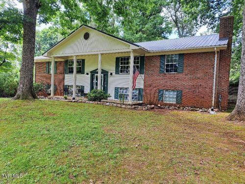 226 Heritage Hills Dr, Greeneville, TN, 37745-0530 | Card Image