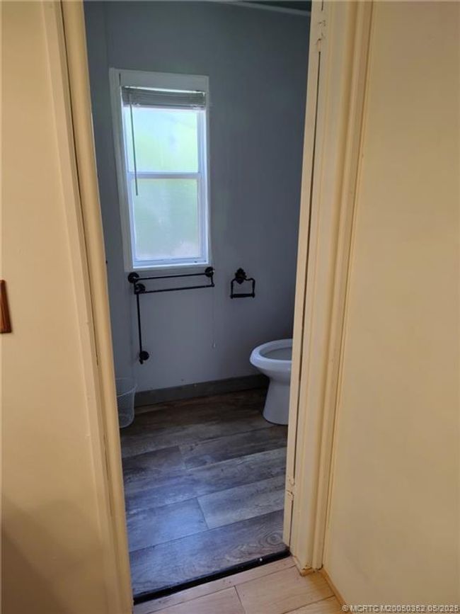 4225 1 St Ct, House other with 2 bedrooms, 2 bathrooms and 1 parking in Lantana FL | Image 17