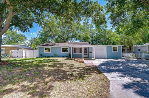 7235 15th St N, ST PETERSBURG, FL, 33702-5741 | Card Image