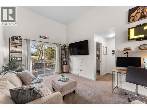 22-1985 Burtch Rd, Kelowna, BC, V1Y4B4 | Card Image