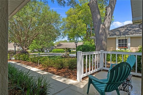 1581 N Endicott Pt, Crystal River, FL, 34429-2676 | Card Image