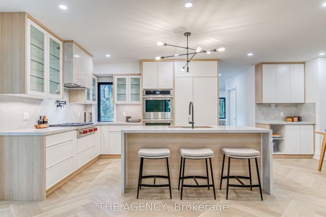 16 Duncannon Dr, House other with 5 bedrooms, 5 bathrooms and 4 parking in Toronto ON | Image 9